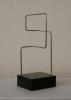 Escultura "Descrición lineal no espacio IX"
