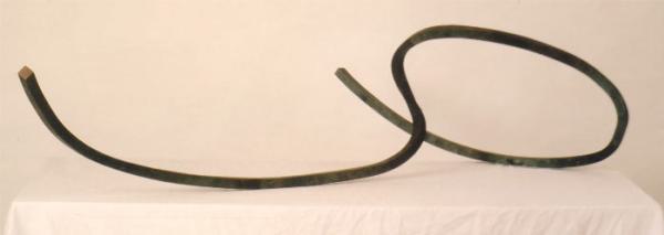 Escultura "Trazo din�mico II"