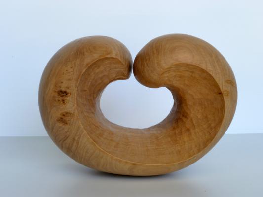 Escultura "Embri�n III"