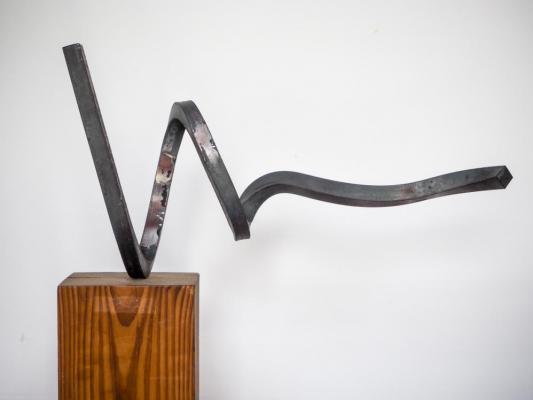 Escultura "Trazo din�mico XI"